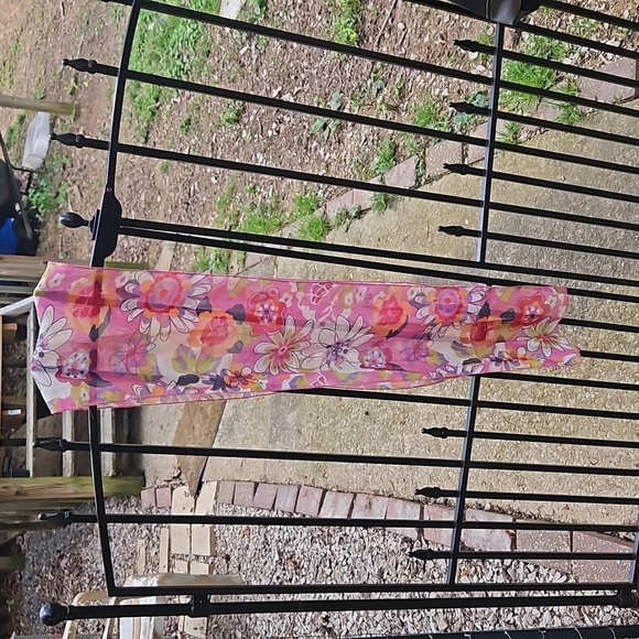 VINTAGE Simi-sheer Floral Retro Scarf/headBand - Picture 6 of 7